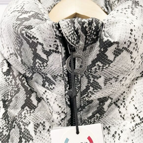 NWT Noize Jozy Reptile-Printed Vegan Puffer Jacket Coat White Gray Size 2X NEW - Picture 12 of 15